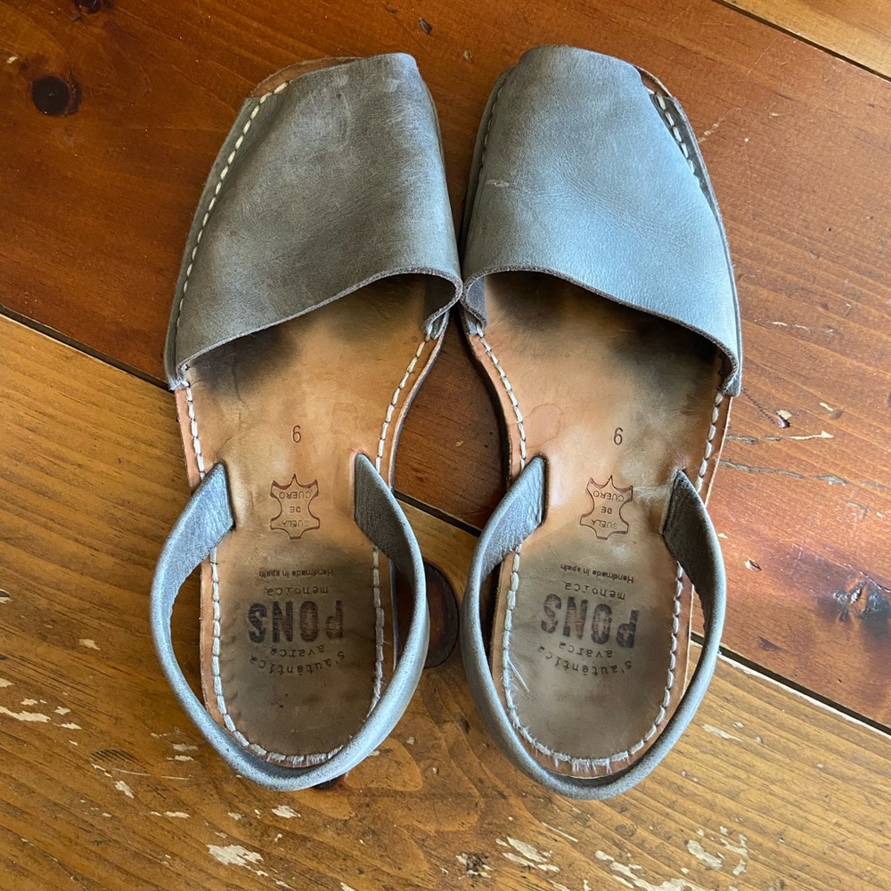 Avarcas PONS classic gray sandal